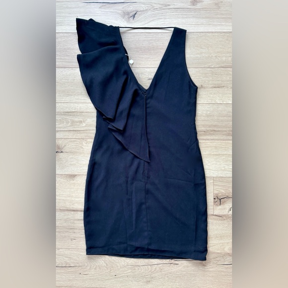 Chic One-Shoulder Black Dress - Picture 2 of 4